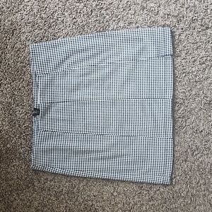 Houndstooth mini skirt
